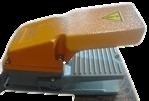 Heavy Duty Guarded Foot Switch